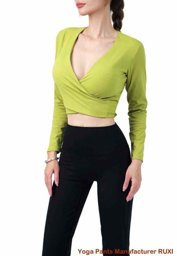 nigra kuranta pantaloneto virinoj