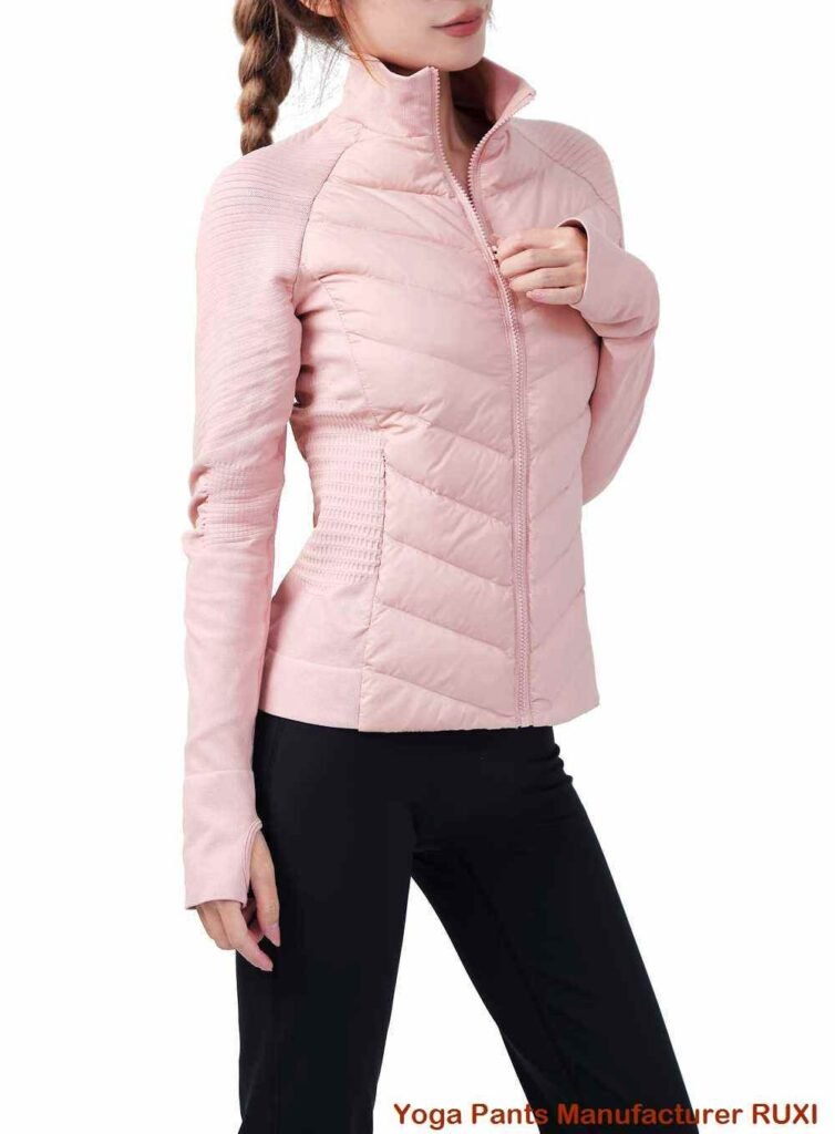 trejnaj trotistoj virinaj RUXI