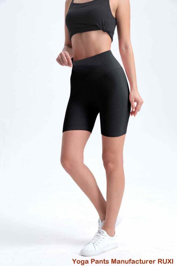 virinaj nigraj flare leggings