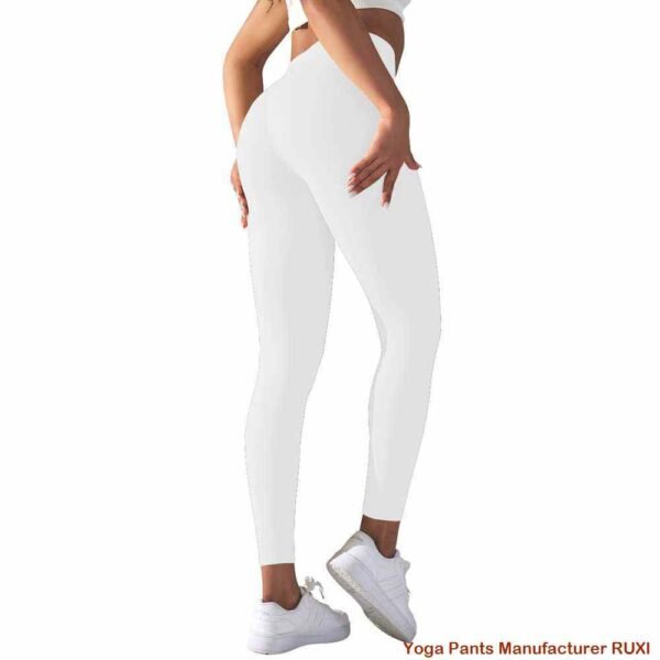 vira pantaloneto kun tegaĵo RUXI
