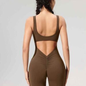 purpuraj trejnaj gamaŝoj RUXI