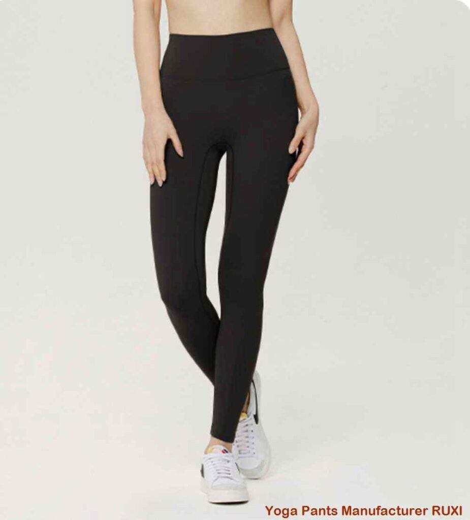 altnivela trejna pantaloneto